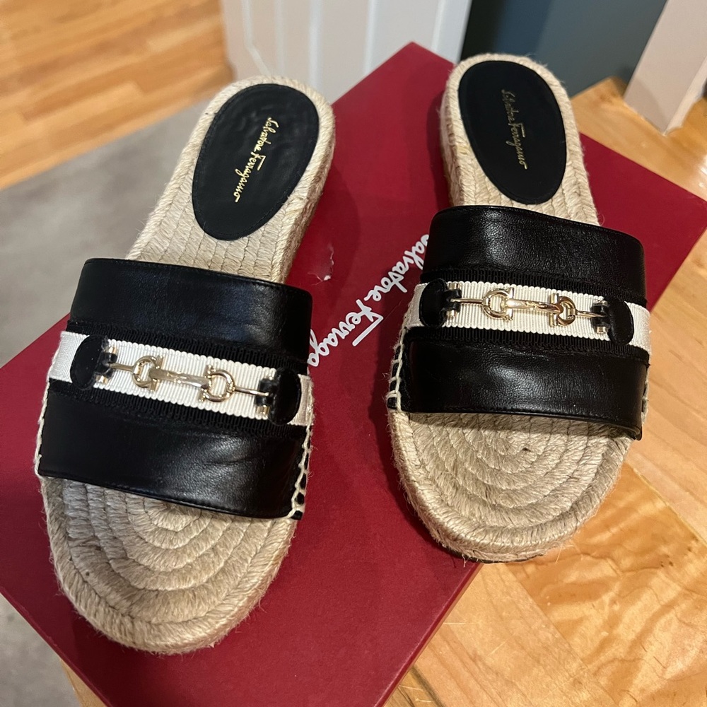 salvatore ferragamo Kaden sandals mules